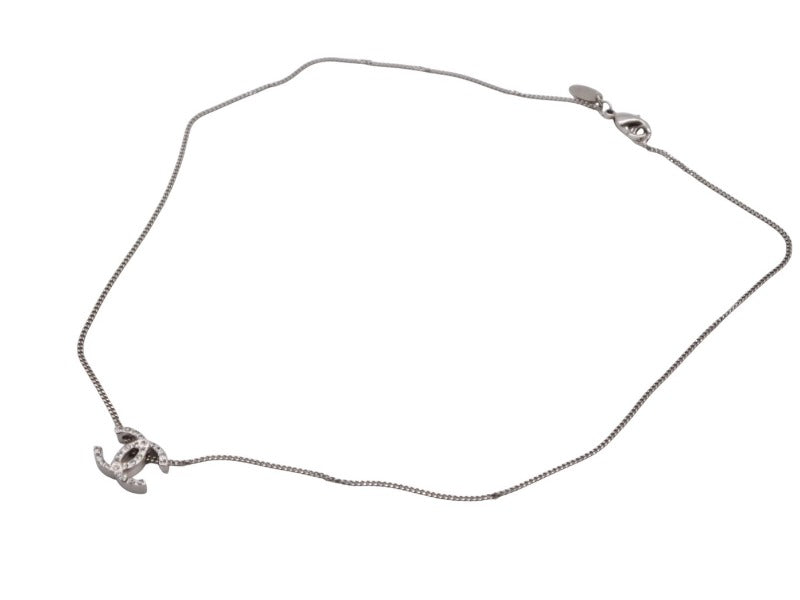 CHANEL シャネル ココマーク 両面ラインストーン ネックレス 重量約3.7g 10A刻印 全長約44cm シルバー メタル 美品 中古 4b006432