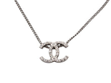 Load image into Gallery viewer, CHANEL シャネル ココマーク 両面ラインストーン ネックレス 重量約3.7g 10A刻印 全長約44cm シルバー メタル 美品 中古 4b006432