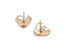 Load image into Gallery viewer, CHANEL シャネル ハート ピアス 重量約2.0g ココマーク B12P ハート メタル ゴールド ブラック 美品 中古 4b006435