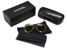 Load image into Gallery viewer, 極美品 CHANEL シャネル ティアドロップ サングラス 4228-Q c.125/5A サイズ56□17 140 ココマーク ゴールドフレーム 中古 4b006439