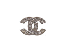 Load image into Gallery viewer, 極美品 CHANEL シャネル ココマーク ピアス 両耳 A11V刻印 フランス製 重量約1.5g メタル ラインストーン ゴールド金具 中古 4b006454