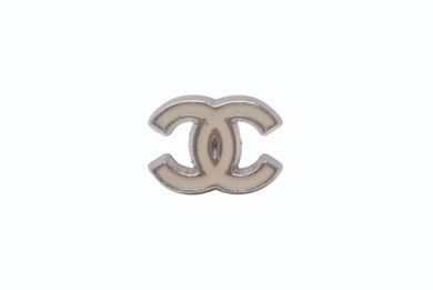 極美品 CHANEL シャネル Coco Mark ココマーク ピアス 04V 刻印 0.8g アイボリー シルバーカラー アクセサリー 中古 4b006465