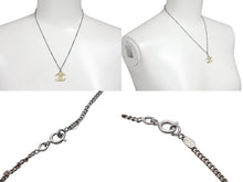 Load image into Gallery viewer, CHANEL シャネル ココマーク ネックレス 重量約5.9g 07V刻印 全長約47cm アイボリー シルバー メタル 美品 中古 4b006468