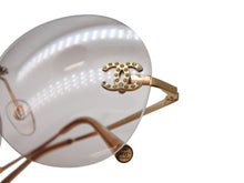 Load image into Gallery viewer, 極美品 CHANEL シャネル リムレス ココマーク サングラス メガネ 4108-B GP ラインストーン ブラウン ゴールド金具 中古 4b006473