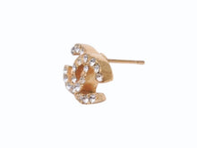 Load image into Gallery viewer, CHANEL シャネル ココマーク ピアス 重量約3.5g 01P刻印 ラインストーン メタル ゴールド クリア 両耳用 美品 中古 4b006475