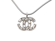 Load image into Gallery viewer, CHANEL シャネル ココマーク スクエアラインストーン ネックレス 重量約11.4g 01P刻印 全長約48cm シルバー メタル 美品 中古 4b006483