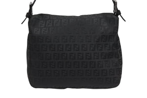極美品 FENDI フェンディ マンマバケット ワンショルダーバッグ 8BR442 ズッキーノ柄 縦長 ブラック ガンメタリック金具 中古 4b006531