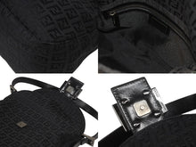 Load image into Gallery viewer, 極美品 FENDI フェンディ マンマバケット ワンショルダーバッグ 8BR442 ズッキーノ柄 縦長 ブラック ガンメタリック金具 中古 4b006531