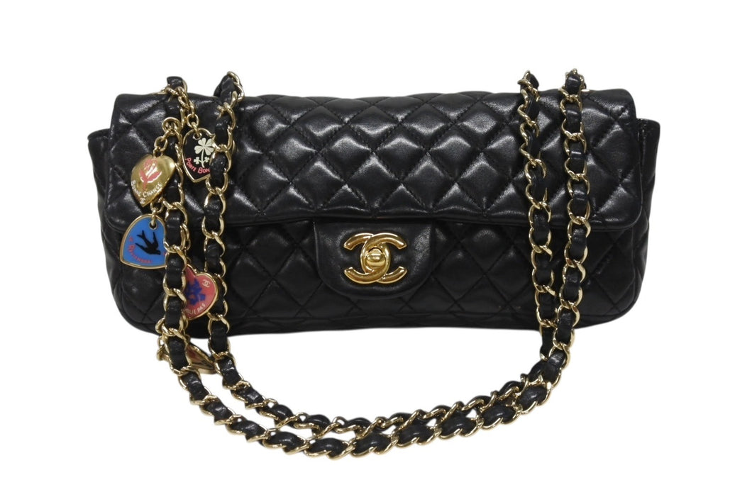 CHANEL シャネル マトラッセ 25cm イーストウエスト バレンタインシリーズ ショルダーバッグ ラムスキン ブラック ゴールド金具 美品 中古 4b006532