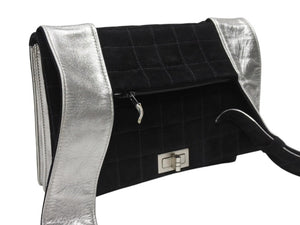 CHANEL シャネル ショルダーバッグ チョコバー ターンロック ブラック シルバー スウェード 美品 中古 4b006537