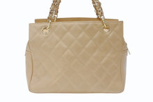 Load image into Gallery viewer, 極美品 CHANEL シャネル PTT チェーントートバッグ ココマーク 7番台 キャビアスキン ブラウン ゴールド金具 中古 4b006546
