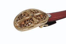 Load image into Gallery viewer, CHROME HEARTS クロムハーツ ベルト バックル クラシックオーバルクロス スモール ブロンズ レザー レッド サイズ34 美品 中古 4b006562