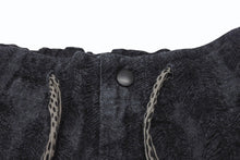 Load image into Gallery viewer, 極美品 KAPITAL キャピタル 12OZ MAGPIE DENIM W-KNEE EASY SHORT PANTS デニムショーツ K2503SP025 サイズXL ブラック 中古 4b006598