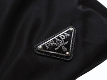 Load image into Gallery viewer, PRADA プラダ リュック バックパック 2VZ066 トライアングルロゴ ナイロン ブラック シルバー金具 美品 中古 4b006621