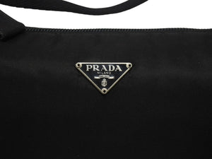 PRADA プラダ ハンドバッグ アクセサリーポーチ トライアングルロゴ イタリア製 ナイロン ブラック シルバー金具 美品 中古 4b006625