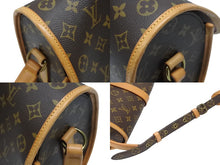 Load image into Gallery viewer, LOUIS VUITTON ルイヴィトン モノグラム マルヌ ショルダーバッグ ブラウン ロゴ 鞄 PVC レザー M51369 ゴールド金具 良品 中古 4b006628