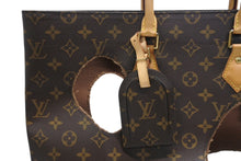 Load image into Gallery viewer, 極美品 LOUIS VUITTON ルイヴィトン ウィズホールズ トートバッグ M40279 コムデギャルソン 川久保玲 2014 ゴールド金具 中古 4b006642