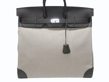 Load image into Gallery viewer, 新品同様 HERMES エルメス ハンドバッグ オータクロア50 ヴェールマキ トワルキャンプ シルバー金具 U刻印 中古 4b006651