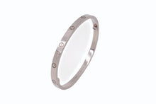 Load image into Gallery viewer, CARTIER カルティエ Love ラブブレス ブレスレット スモール シルバー ホワイトゴールド ジュエリー B6079217 18g 新型 15号 美品 中古 4b006666