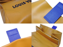 Load image into Gallery viewer, LOUIS VUITTON ルイヴィトン 24SS Sandwich Bag サンドウィッチ バッグ クラッチバッグ M24578 サフラン オレンジ 美品 中古 4b006688