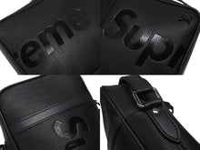Load image into Gallery viewer, LOUIS VUITTON × SUPREME ルイヴィトン シュプリーム 17AW ダヌーブ PM ショルダーバッグ M53417 エピ ブラック 美品 中古 4b006689