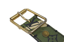 Load image into Gallery viewer, LOUIS VUITTON ルイヴィトン ベルト サンチュール モノグラモフラージュ 村上隆 サイズ95 M9646U ゴールド金具 美品 中古 4b006700