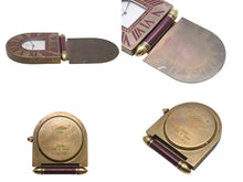 Load image into Gallery viewer, CARTIER カルティエ 折り畳み式 トラベル クロック A10 置き時計 357203697 フランス製 ワインレッド アンティークゴールド金具 美品 中古