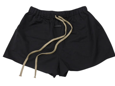 極美品 FEAR OF GOD ESSENTIALS フィアオブゴッド エッセンシャルズ ハーフパンツ ショーツ ナイロン ブラック サイズM 中古 4b006735