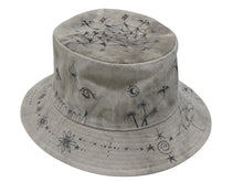 Load image into Gallery viewer, 極美品 READYMADE×Dr. WOO レディメイド ドクターウー BUCKET HAT TATOO バケットハット 23AW REDW-CO-WH-00-00-03 グレー 中古 4b006738cfzs
