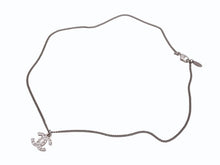 Load image into Gallery viewer, 極美品 CHANEL シャネル ココマーク ネックレス C12V刻印 6.0g メタル ラインストーン シルバー 中古 4b006757