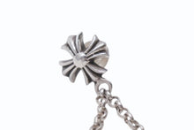 Load image into Gallery viewer, 新品未使用 CHROME HEARTS クロムハーツ DICE DBL ダブルダイス ピアス 重量約10.0g 2017/.925刻印 シルバ−925 片耳用 中古 4b006761