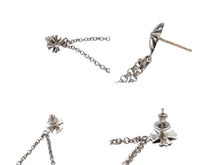 Load image into Gallery viewer, 新品未使用 CHROME HEARTS クロムハーツ DICE DBL ダブルダイス ピアス 重量約10.0g 2017/.925刻印 シルバ−925 片耳用 中古 4b006761