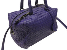 Load image into Gallery viewer, 極美品 BOTTEGA VENETA ボッテガヴェネタ イントレチャート 2WAY ミニ ボストンバッグ パープル ブルー 中古 4b006804