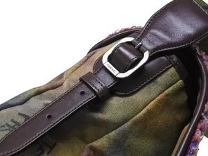 極美品 CHANEL シャネル エンブロイダリー グラフィティ ショルダーバッグ A92789 ココマーク 21番台 カーキ 中古 4b006809