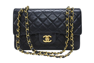 極美品 CHANEL シャネル マトラッセ23 Wフラップ Wチェーンショルダーバッグ 1番台 ラムスキン ココマーク ブラック ゴールド金具 中古 4b006825