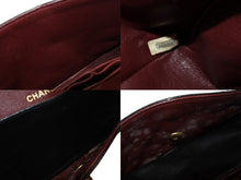 Load image into Gallery viewer, 極美品 CHANEL シャネル マトラッセ23 Wフラップ Wチェーンショルダーバッグ 1番台 ラムスキン ココマーク ブラック ゴールド金具 中古 4b006825