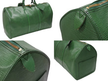 Load image into Gallery viewer, LOUIS VUITTON ルイヴィトン キーポル50 ボストンバッグ M42964 ボルネオグリーン エピレザー ゴールド金具 美品 中古 4b006843
