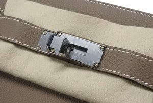 新品未使用 エルメス HERMES ケリーアッカドPM W刻印 ワンショルダーバッグ エトゥープ シルバー金具 中古 4b006847