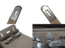 Load image into Gallery viewer, 新品未使用 エルメス HERMES ケリーアッカドPM W刻印 ワンショルダーバッグ エトゥープ シルバー金具 中古 4b006847