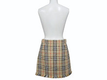 Load image into Gallery viewer, 極美品 BURBERRY バーバリー ミニスカート ヴィンテージチェック フリンジ 8063228 コットン ヴァージンウール ポリミアド サイズ38 中古 4b006902