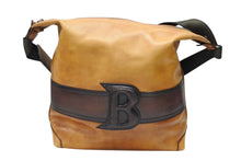 Load image into Gallery viewer, Berluti ベルルッティ カリグラフティBロゴショルダーバッグ ブラウン レザー シルバー金具 美品 中古 4b006908