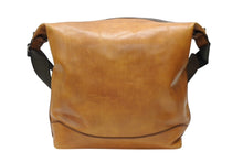 Load image into Gallery viewer, Berluti ベルルッティ カリグラフティBロゴショルダーバッグ ブラウン レザー シルバー金具 美品 中古 4b006908