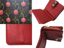 Load image into Gallery viewer, LOUIS VUITTON ルイヴィトン コンパクト ジップ 二つ折り財布 M95005 モノグラム チェリー 村上隆 2005年 美品 中古 4b006932