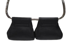 Load image into Gallery viewer, PRADA プラダ 97FW ループ ワンショルダーバッグ レザー ブラック アーカイブ トライアングルロゴ金具 シルバー金具 美品 中古 4b006940