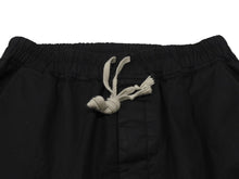 Load image into Gallery viewer, Rick Owens リックオウエンス パンツ CARGO LONG PANTS RU01D3379 LIDO期 24SS コットン ポリウレタン ブラック サイズ48 美品 中古 4b006964