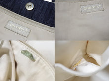 Load image into Gallery viewer, CHANEL シャネル チェーントートバッグ A31932 10番台 夜間飛行 刺繍 ココマーク デニム エンブロイダリー 美品 中古 4b006965