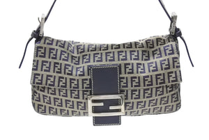 FENDI フェンディ ズッキーノ柄 マンマバケット ワンショルダーバッグ 26424 ネイビー シルバー シルバー金具 美品 中古4b006993