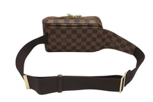 Load image into Gallery viewer, 極美品 LOUIS VUITTON ルイヴィトン ジェロニモス ウエストバッグ ボディバッグ N51994 ダミエ ブラウン 中古 4b006995