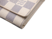 Load image into Gallery viewer, LOUIS VUITTON ルイヴィトン ダミエアズール アンヴェロップ カルト ドゥ ヴィジット 名刺入れ N61746 ホワイト 美品 中古 4b006996