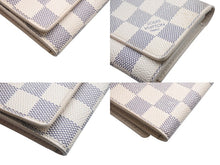 Load image into Gallery viewer, LOUIS VUITTON ルイヴィトン ダミエアズール アンヴェロップ カルト ドゥ ヴィジット 名刺入れ N61746 ホワイト 美品 中古 4b006996